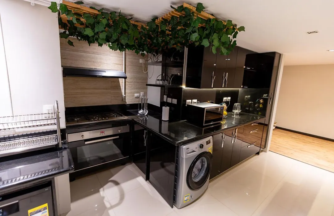 Deluxe Ocean Apartment Heliopolis-1